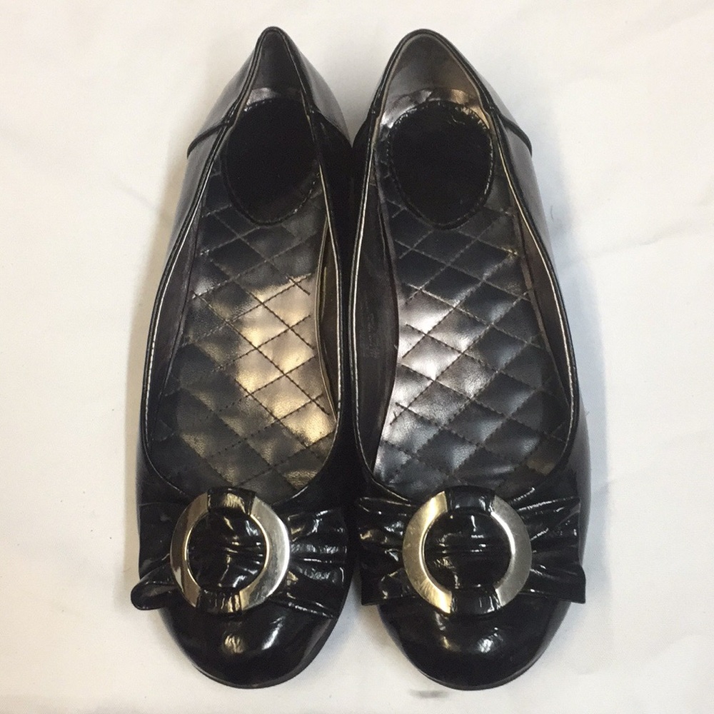 Black Rialto Flats.